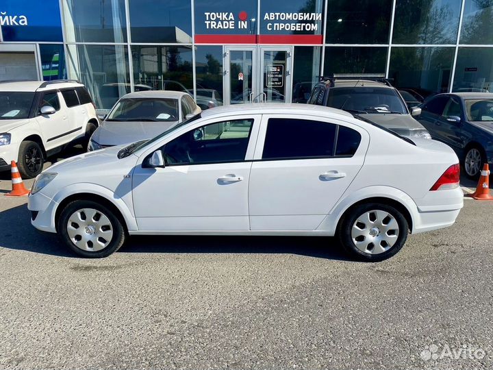 Opel Astra 1.6 МТ, 2013, 213 000 км