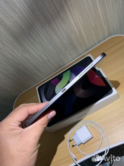 Apple iPad air (4-го поколения) WI-FI, 64гб