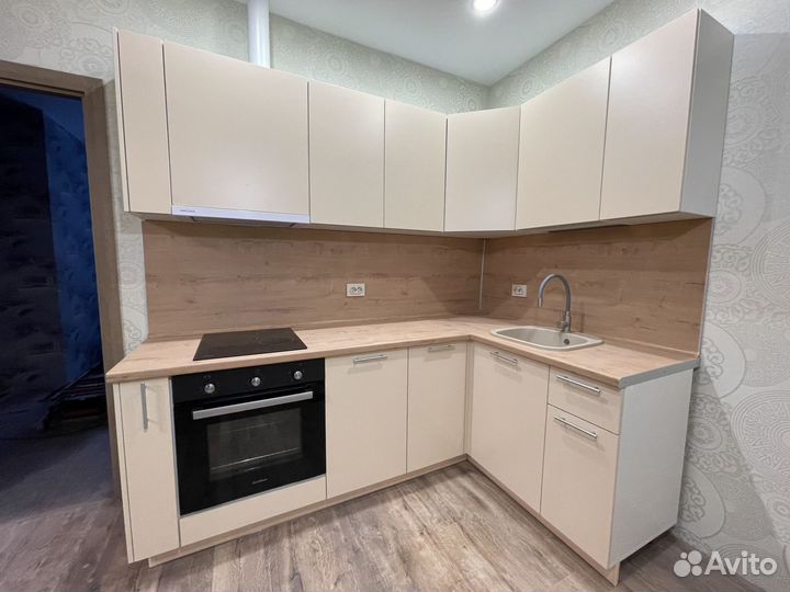 Угловая кухня (цена завесь гарнитур) ксп:32867