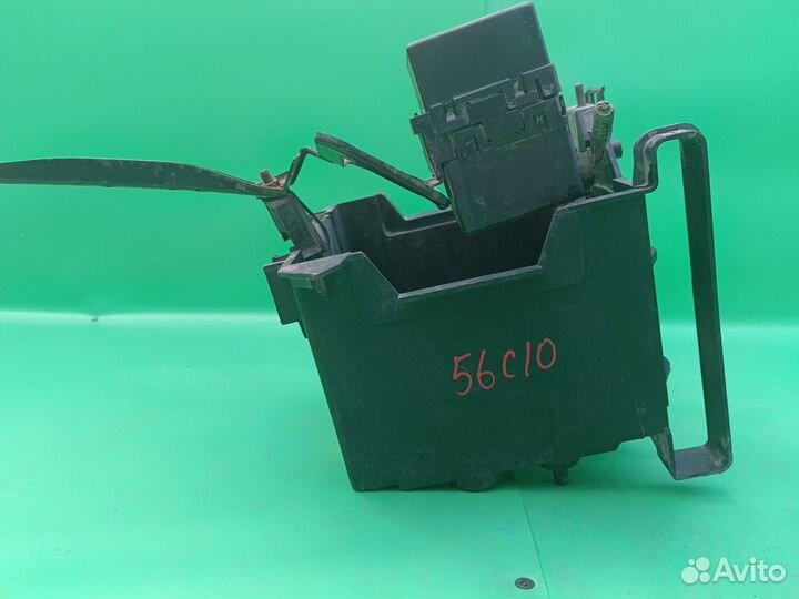 Кожух аккумулятора для Ford Fusion