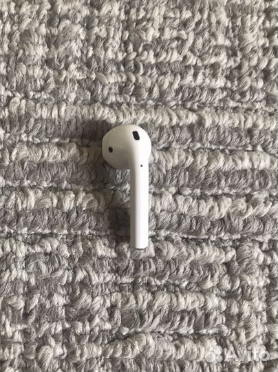 AirPods 2 наушник левый