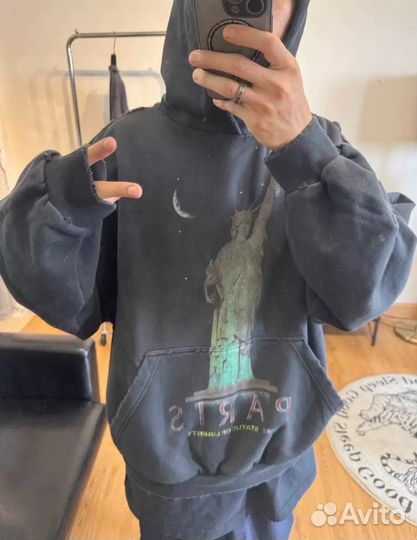 Худи balenciaga paris liberty hoodie oversized