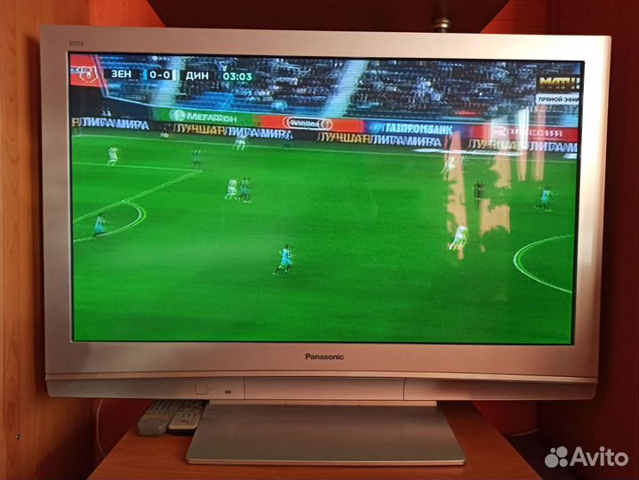 Телевизор плазма Panasonic 42