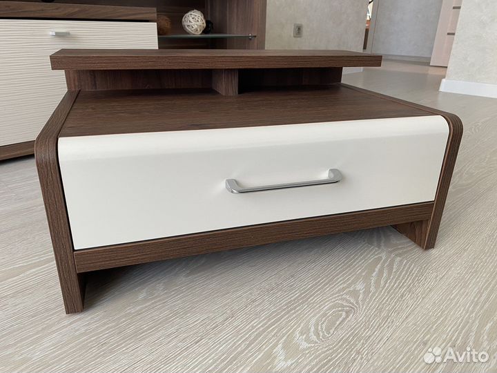 Тумбочка прикроватная Lazurit