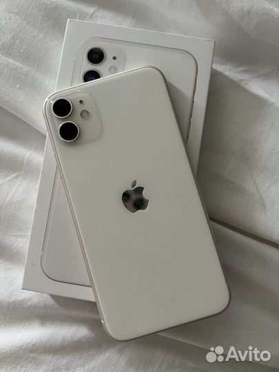iPhone 11, 128 ГБ