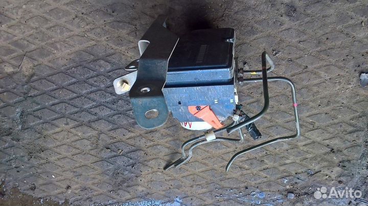 Митсубиси Лансер 10 Блок абс