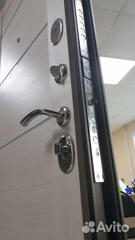 Дверь квартирная