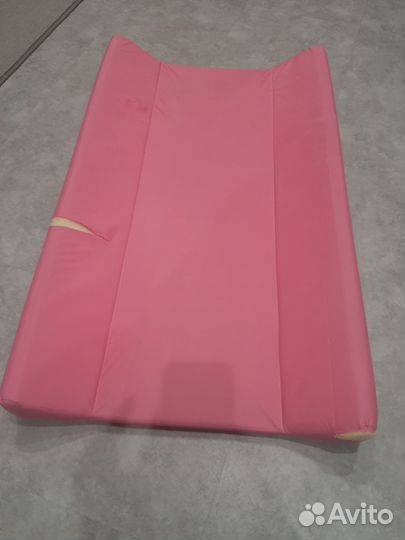 Пеленальная доска для кроватки.бесплатно