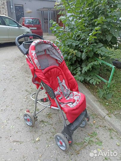 Коляска прогулочная