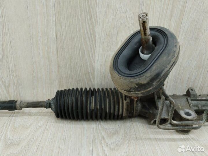 Рейка рулевая Nissan Terrano