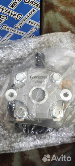 Насос гидроусилителя руля Mitsubishi Outlander I