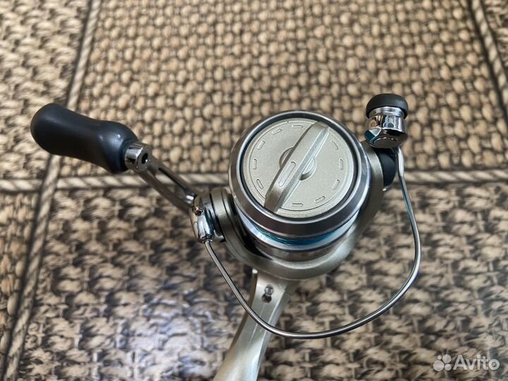 Катушка Shimano Alivio 1000