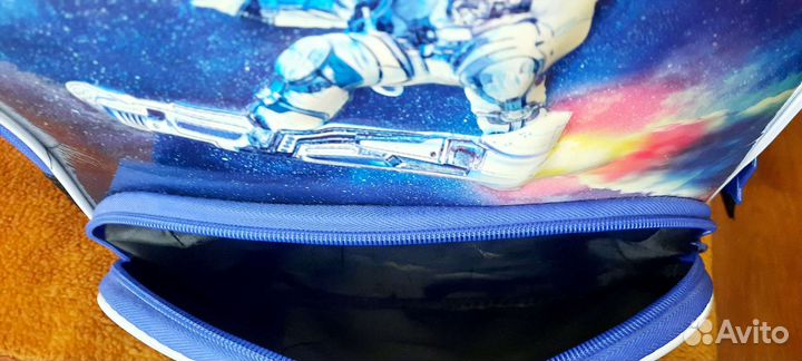 Портфель школьный для мальчика