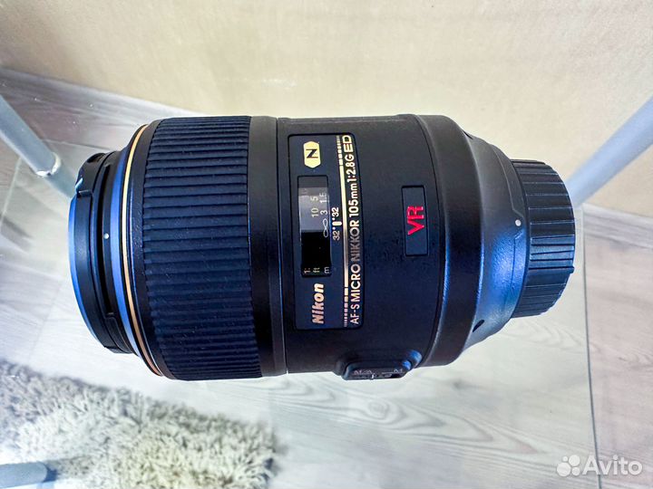 Обьектив Nikon 105mm f/2.8G IF-ED AF-S VR Micro F