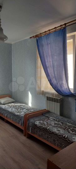 Комната 10 м² в > 9-к., 1/3 эт.