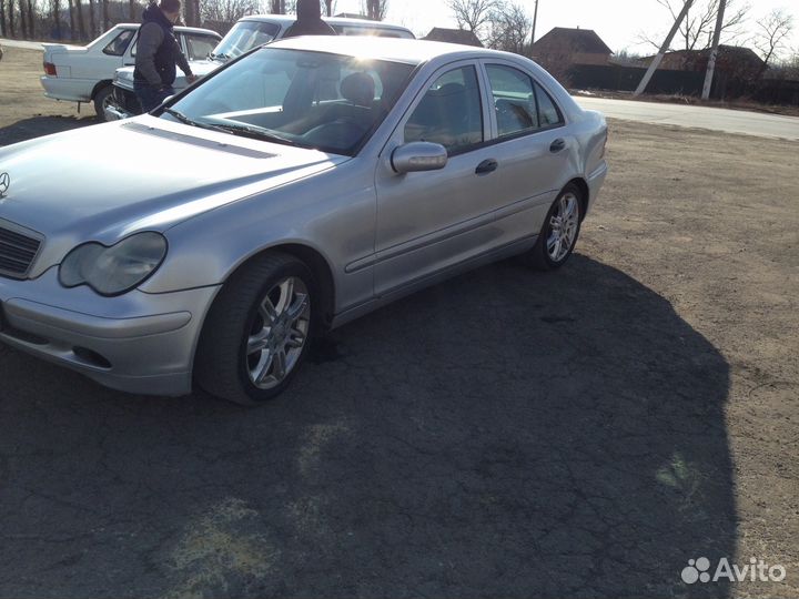 Двигатель мерседес W-203