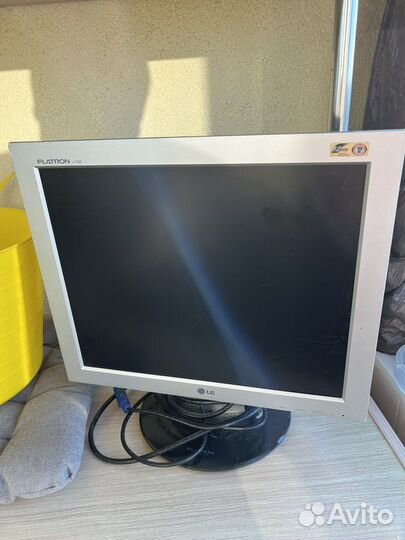 Монитор для компьютера