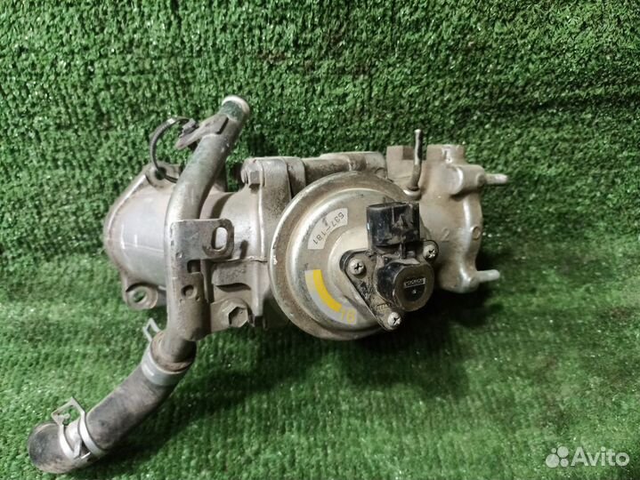 Клапан рециркуляции выхлопных газов EGR Toyota Hil