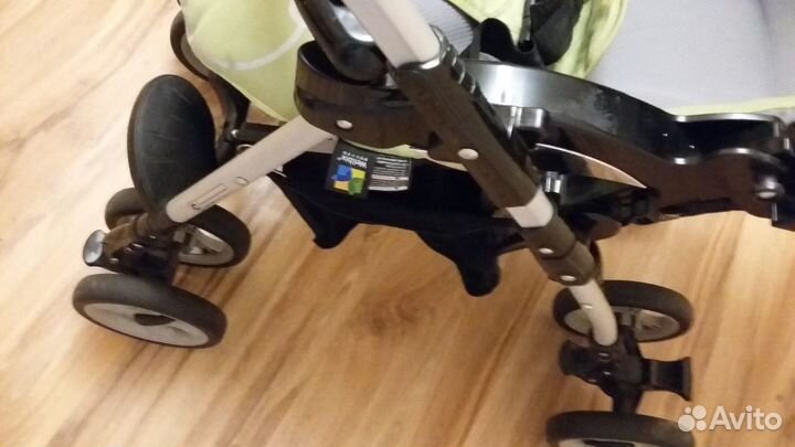 Коляска прогулочная детская