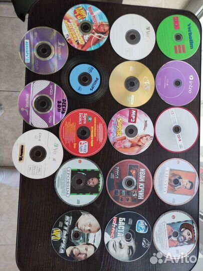 CD и мр 3 диски с музыкой