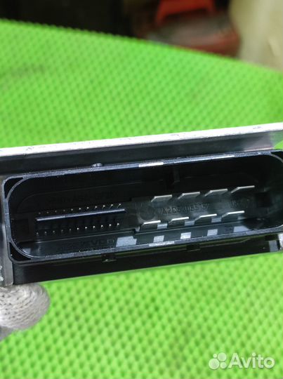 Эбу стояночного тормоза VW Passat B6