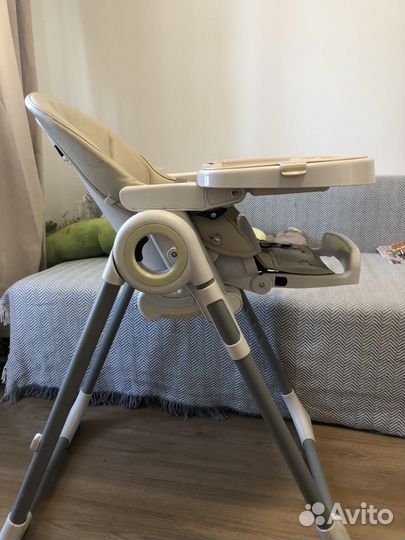 Детское кресло для кормления nuovita