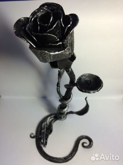 Подкова на удачу кованая