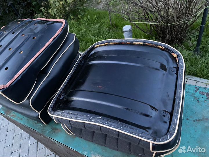 Сиденья уаз.(Буханка)