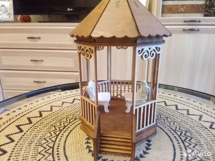 Чайные домики и беседка