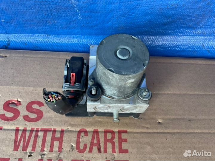 Блок abs Audi A4 B7 \ 8E 3 2005