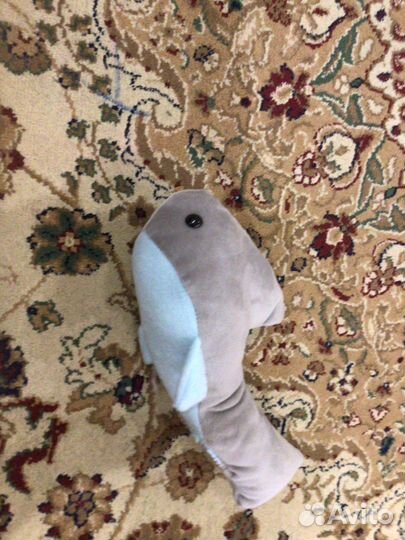 Плюшевая акула