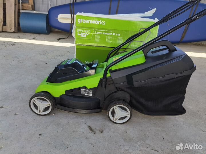 Газонокосилка аккумуляторная Greenworks 33 см 24v