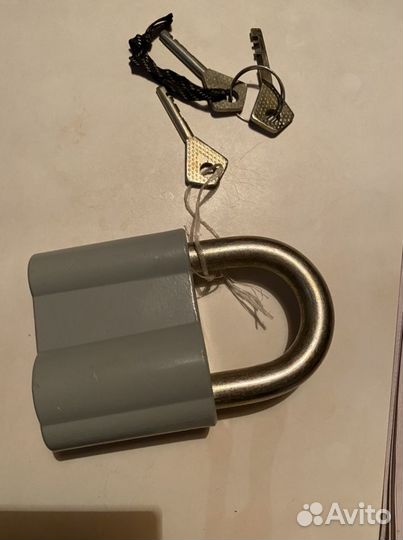 Замок навесной новый