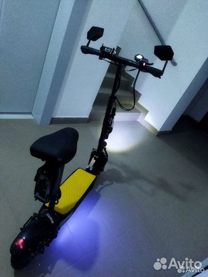 Самокат взрослый электрический