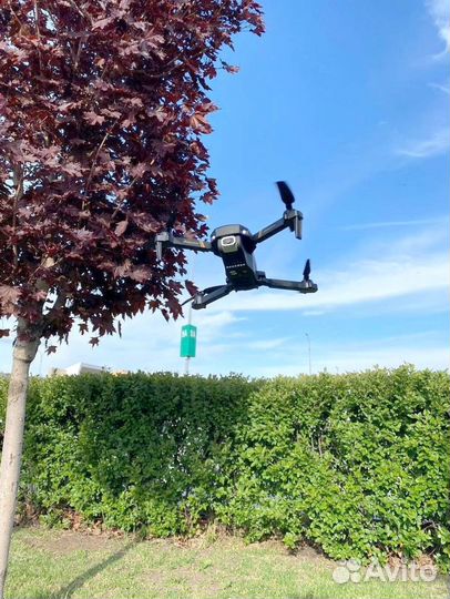 Дрон с камерой E88 Pro / E99 Pro / V4