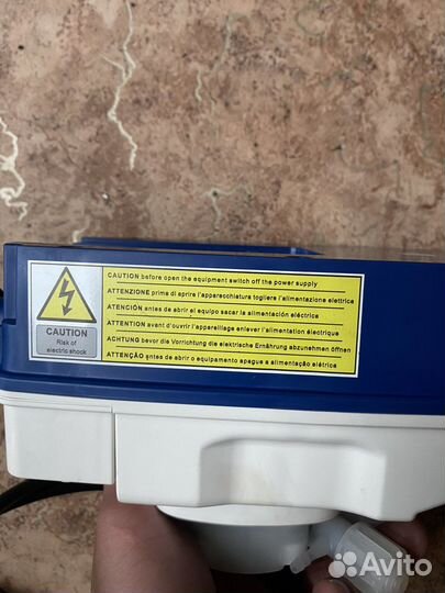 Продам дозирующий насос