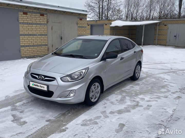 Hyundai Solaris 1.4 МТ, 2012, 169 000 км