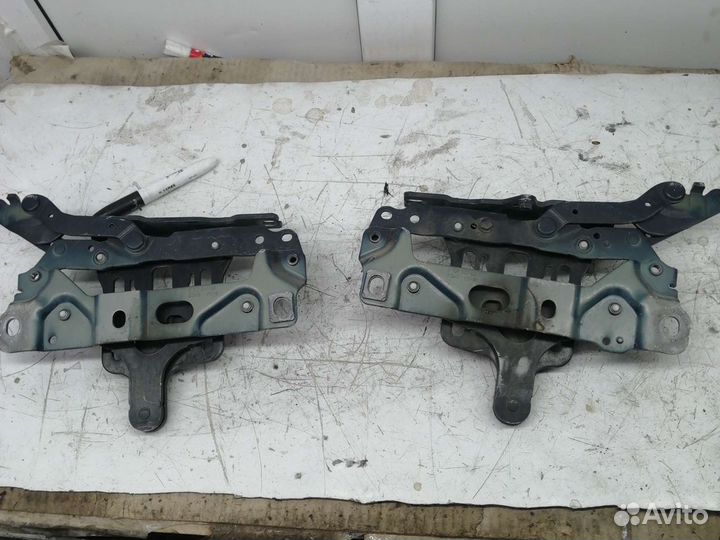 Петли капота BMW 5-series F10