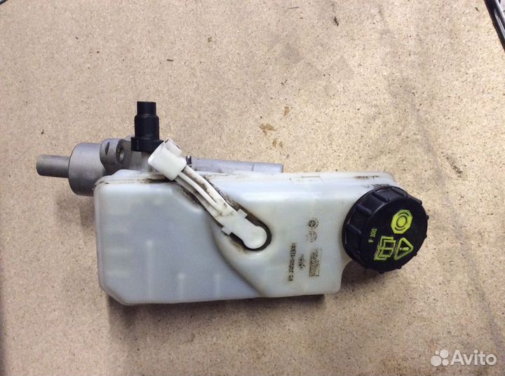 Форд Фокус 2 главный тормозной цилиндр