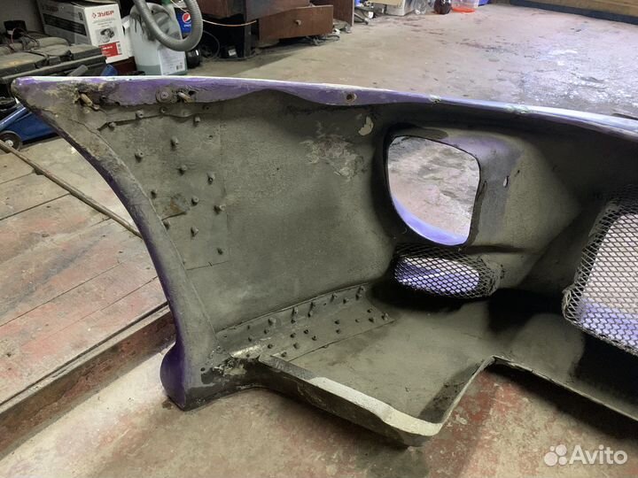 Передний бампер (обвес) Toyota supra 80