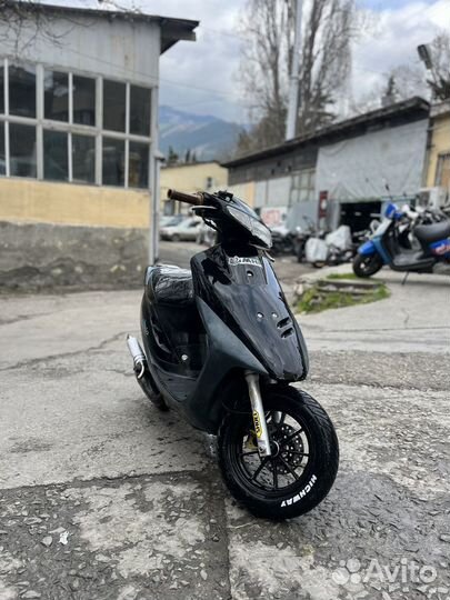 Мопед хонда дио