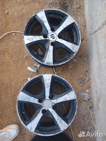 Диски литые r14 4 100 (на ланос)