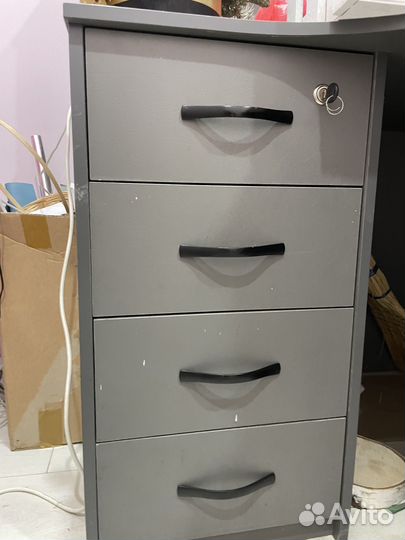 Стойка ресепшн угловая