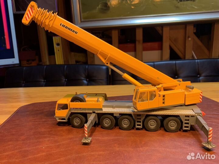 Модель автокрана liebherr LTM 1200