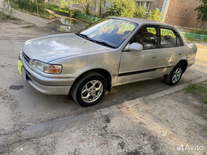 Toyota Corolla 1.6 AT, 1996, 390 000 км