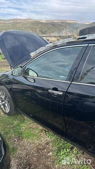 Дверь передняя левая Toyota Camry V 50 55