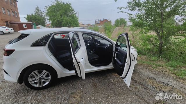 Kia Ceed 1.6 AT, 2019, 28 000 км