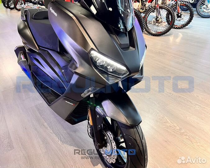 Скутер Regulmoto element 300CC 4T (LJ300T-18) EFI