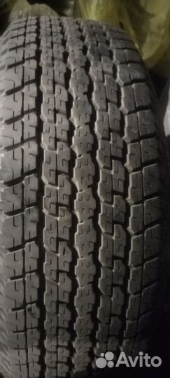 Bridgestone Dueler H/T 265/65 R17