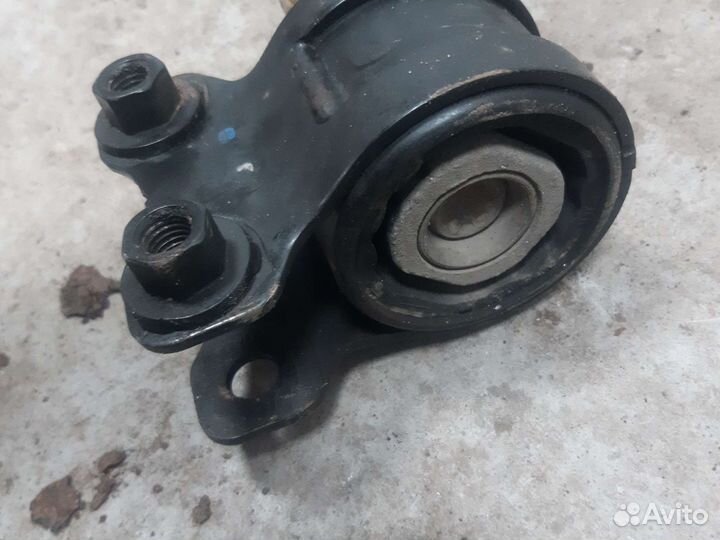 Рычаг передний Ford focus 2